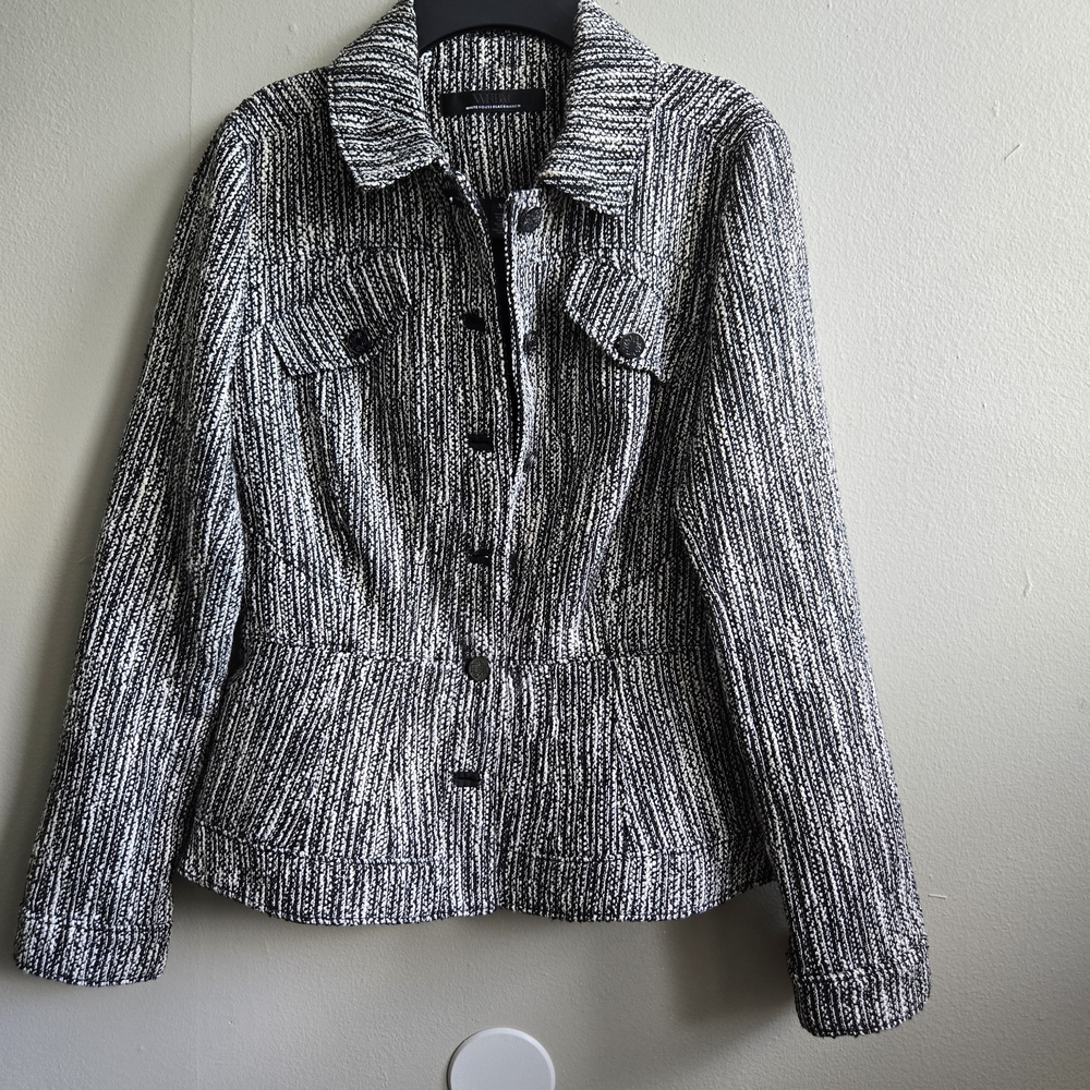White House Black Market Black and White Tweed Blazer